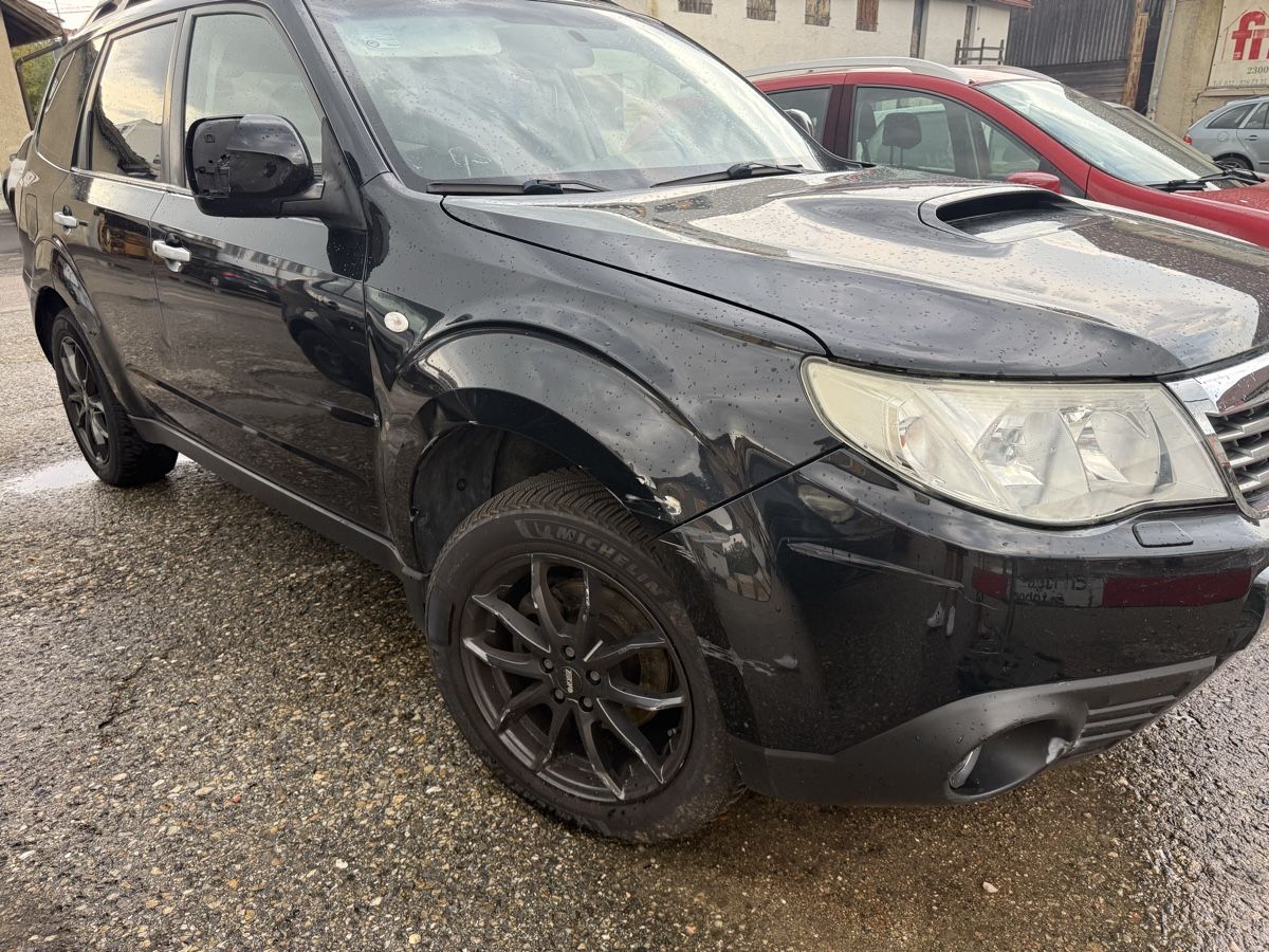Subaru Autos: À partir de 1 CHF  SUBARU FORESTER 2.0TD AWD – Défectueux à La Chaux-de-Fonds par den_z7zs 9