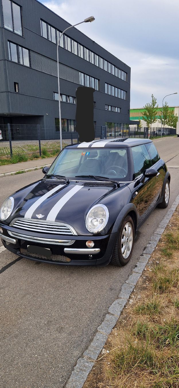 Mini Autos: Mini Cooper – D'occasion à Adlikon b.Regensdf par toptrade1