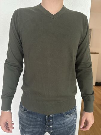 Herren Pullover Gap olivgrün Grösse M neuwertig