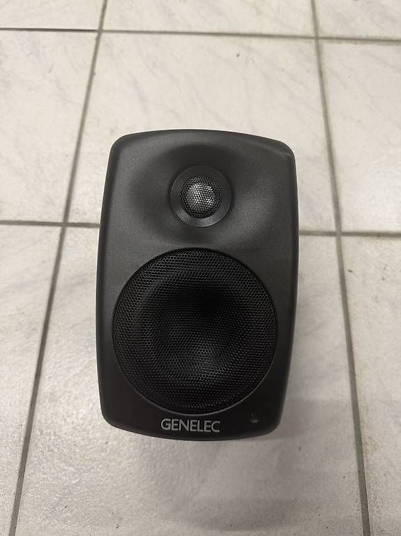 Genelec Haut-parleurs: GENELEC 4420A – D'occasion à Luzern par liv_bz2f