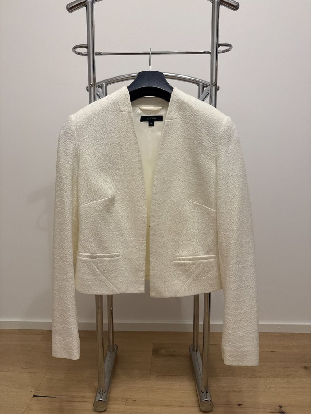 Comma Giacche: Weisser Blazer von comma – Nuovo (secondo la descrizione) da Fällanden venduto da ala_k7vk