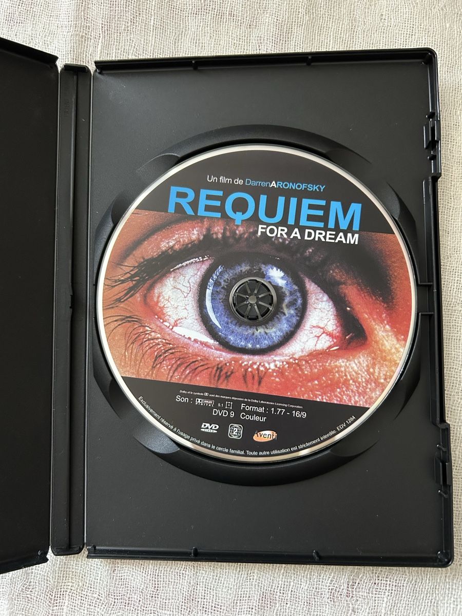 Tutti i DVDs: DVD Requiem For A Dream – Usato da Genève venduto da NipponiaNippon 2