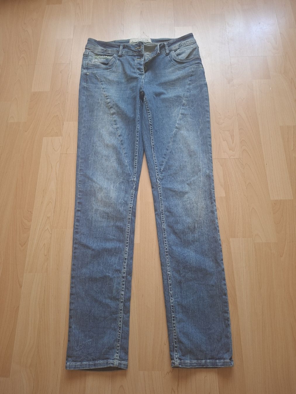 Cecil Jeans: Cecil Jeans Gr.29 – Usato da Sumiswald venduto da Cicco02 4