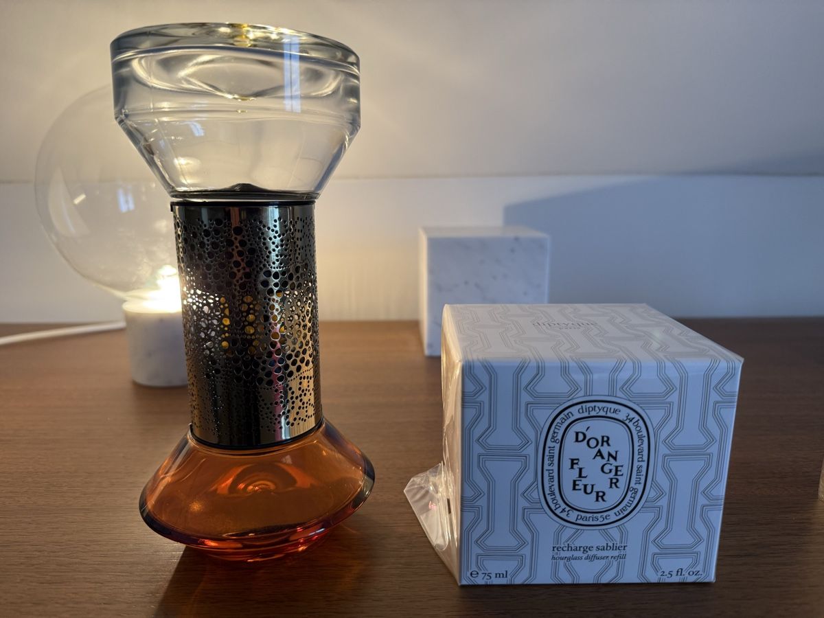 Duftöldiffusoren: Diptyque Paris - Hourglass diffuser Fleurs d‘Oranger – Neu (gemäss Beschreibung) aus Zollikon von sba_5tf2