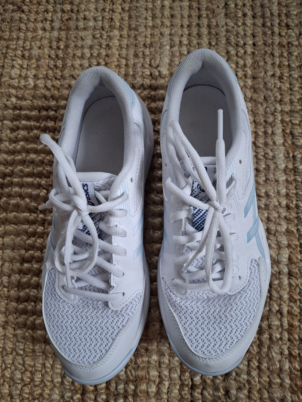 Asics Scarpe da donna: Sneakers Asics T39  – Usato da Lausanne venduto da Cognitia 1