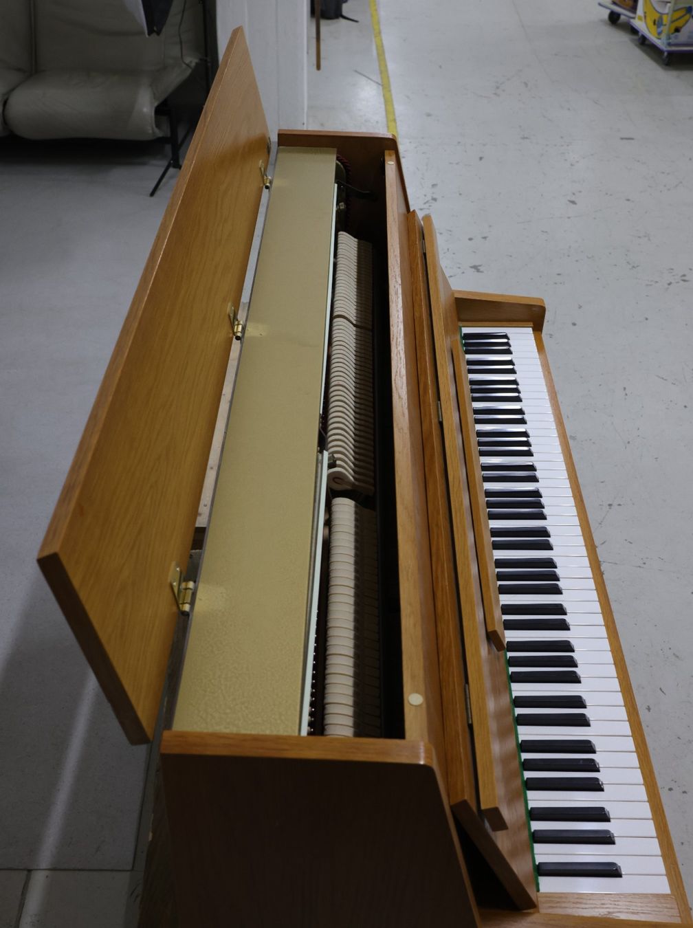 Musikinstrumente: Rippen-Klavier - Einsteigerinstrument – Gebraucht aus Volketswil von brockipfannenstil 4