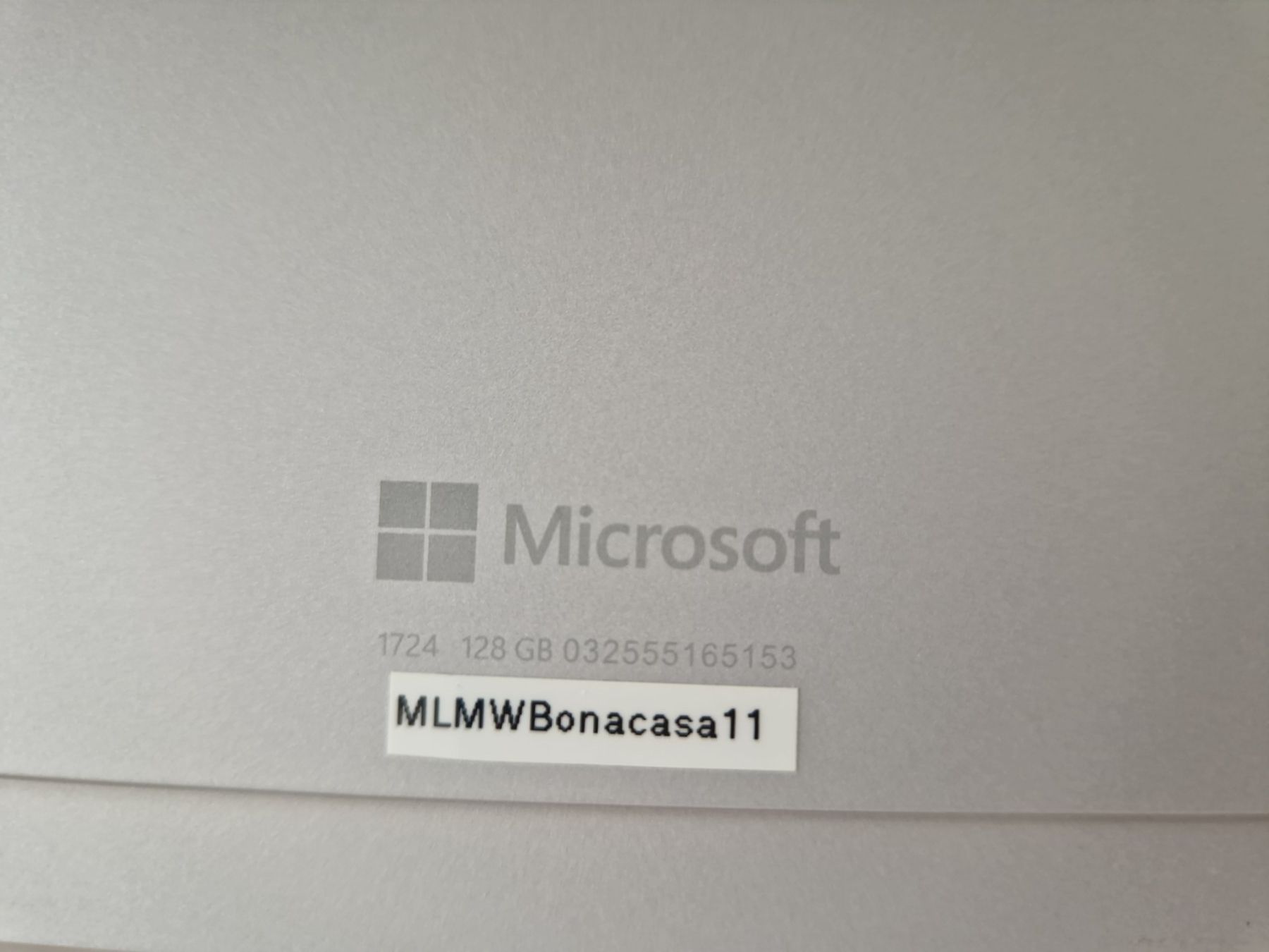 Microsoft Tablet PC: Surface Pro 4 had 128 GB – Usato da Basel venduto da y_per_20