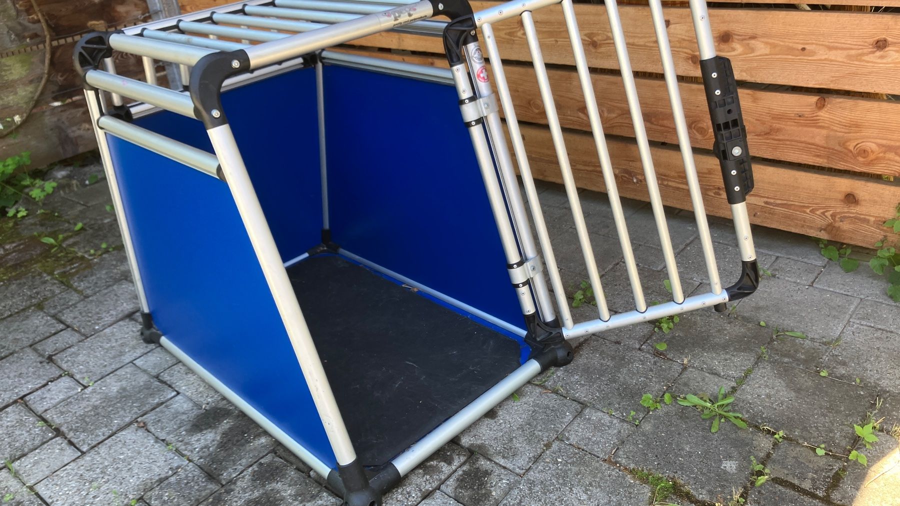 Transportkisten: Hundebox Transportkiste – Gebraucht aus Winterthur von Lichtsignal01