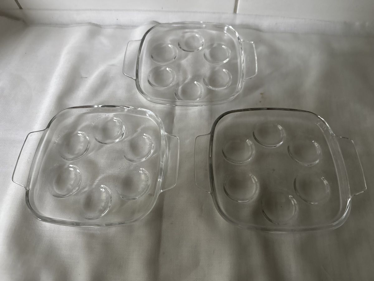 Pyrex Pfannen: 3x Pyrex Schneckenpfännchen, Vintage – Gebraucht aus Zürich von Chaeffeler