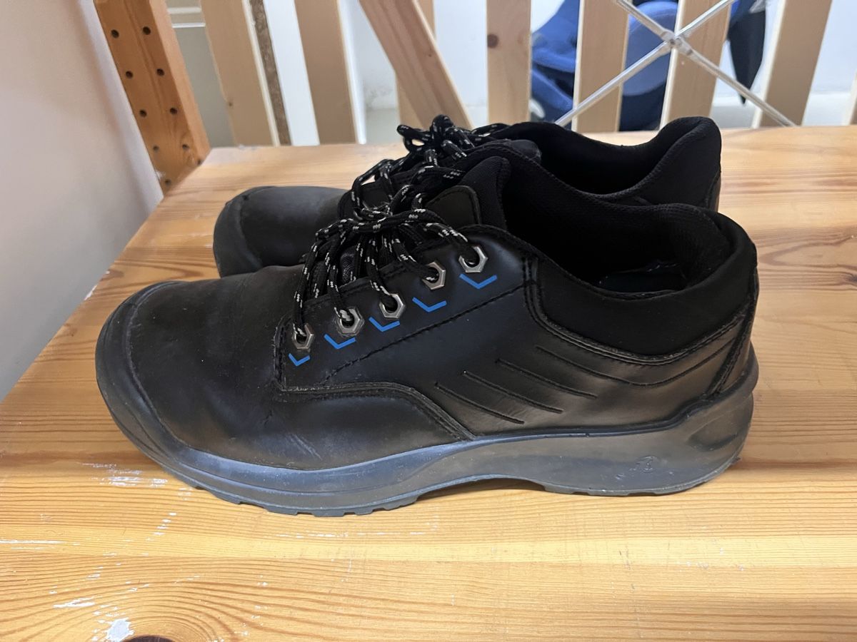 Herrenschuhe: Arbeitsschuhe Schwarz Grösse 43 gebraucht – Neu (gemäss Beschreibung) aus Derendingen von ab_25_azi 3