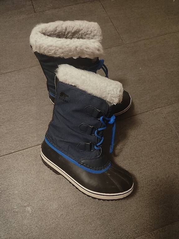 Scarpe per ragazzi: Sorel Winterschuhe  Schwarz/Blau Gr.35 – Usato da Zürich venduto da aendiiii