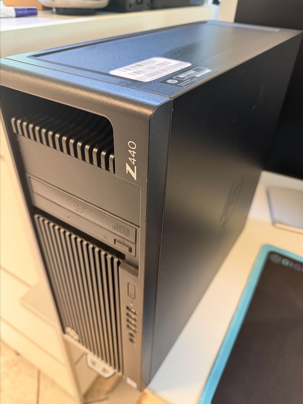 Hewlett Packard PCs: HP Z440 WorkStation – D'occasion à Zizers par Digitag0 1