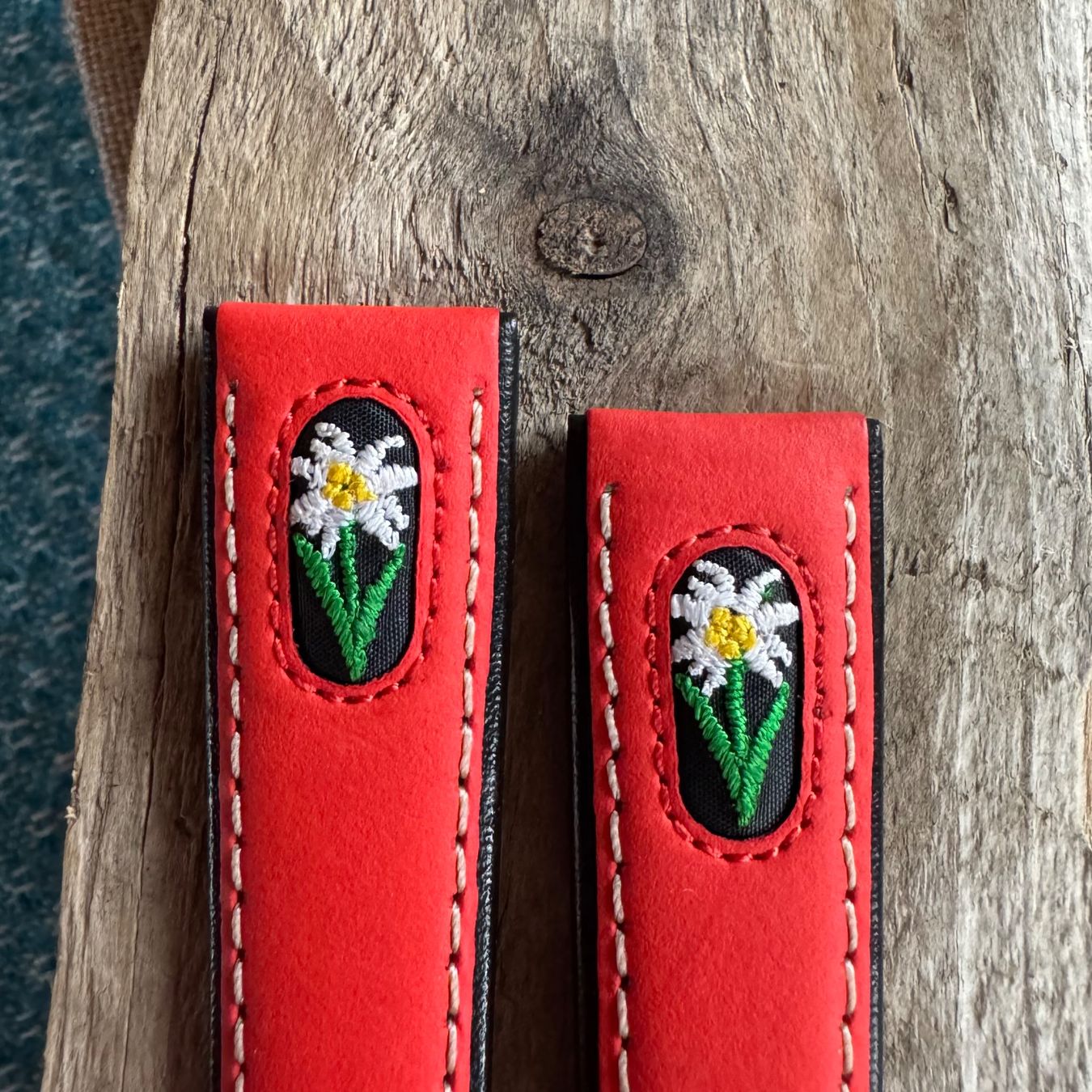 Bracciali & Braccialetti: 18mm Edelweiss Watch Strap Red – Nuovo (secondo la descrizione) da Arzier-Le Muids venduto da Avanna 3