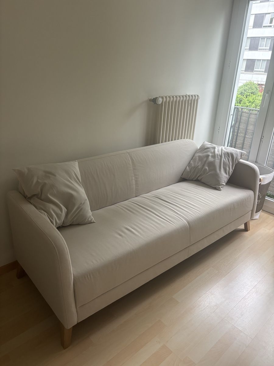Divani: Sofa  – Usato da Aarau venduto da NataliaGarcia 1