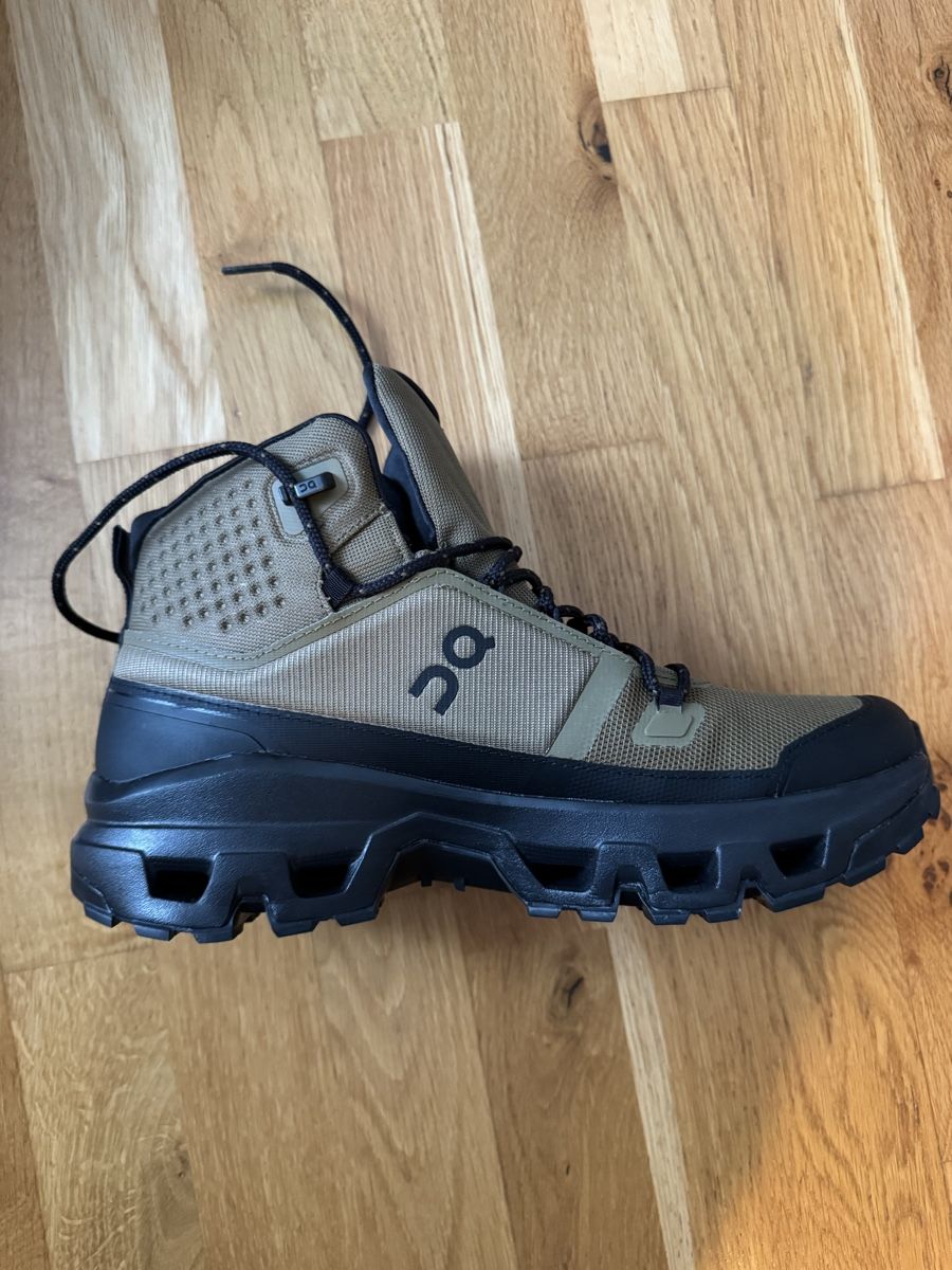 On Scarpe da uomo: On Cloudrock Mid WP ungetragen – Nuovo (secondo la descrizione) da Rorschach venduto da nic_smw9 1