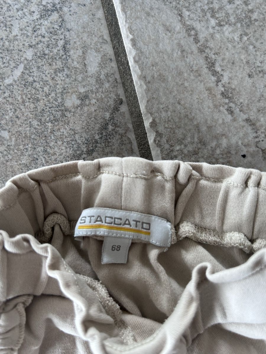 Pantaloni: Hose Mädchen Gr 68 – Usato da Berg (Dägerlen) venduto da nzelli 1