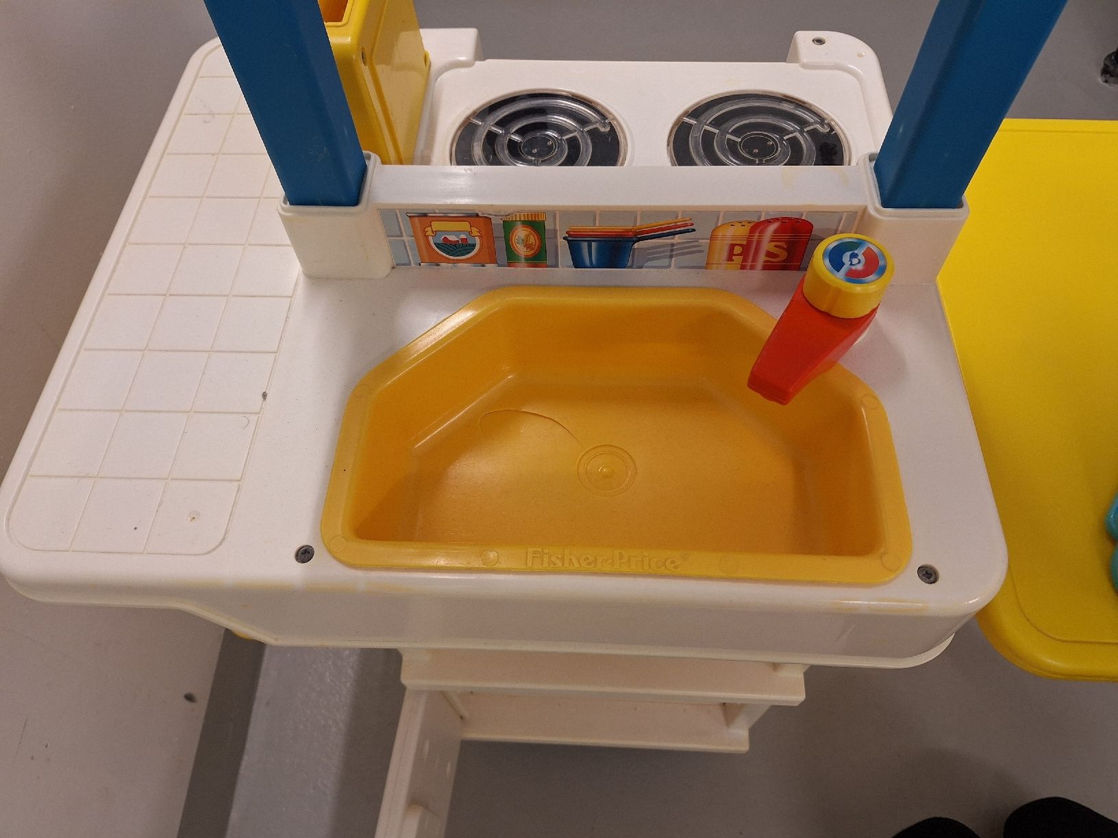 Fisher-Price Spielzeuge: Fisher Price Küche – Gebraucht aus Dällikon von Sonnenblume-111 1