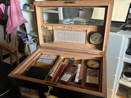 Humidor mit sehr viel Zubehör