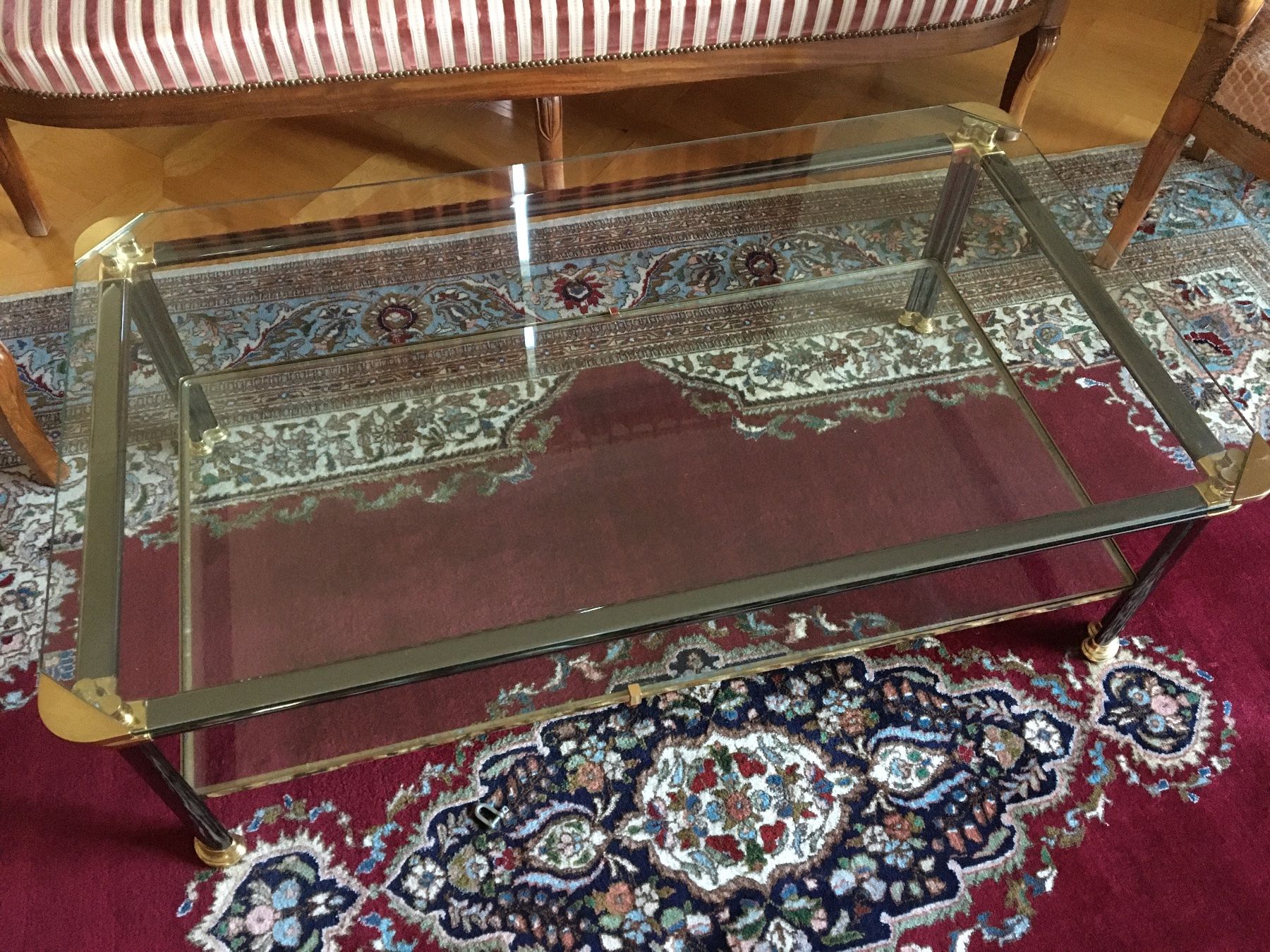 Tische: Magnifique table basse en verre – Gebraucht aus Vufflens-le-Château von vcourvoisier