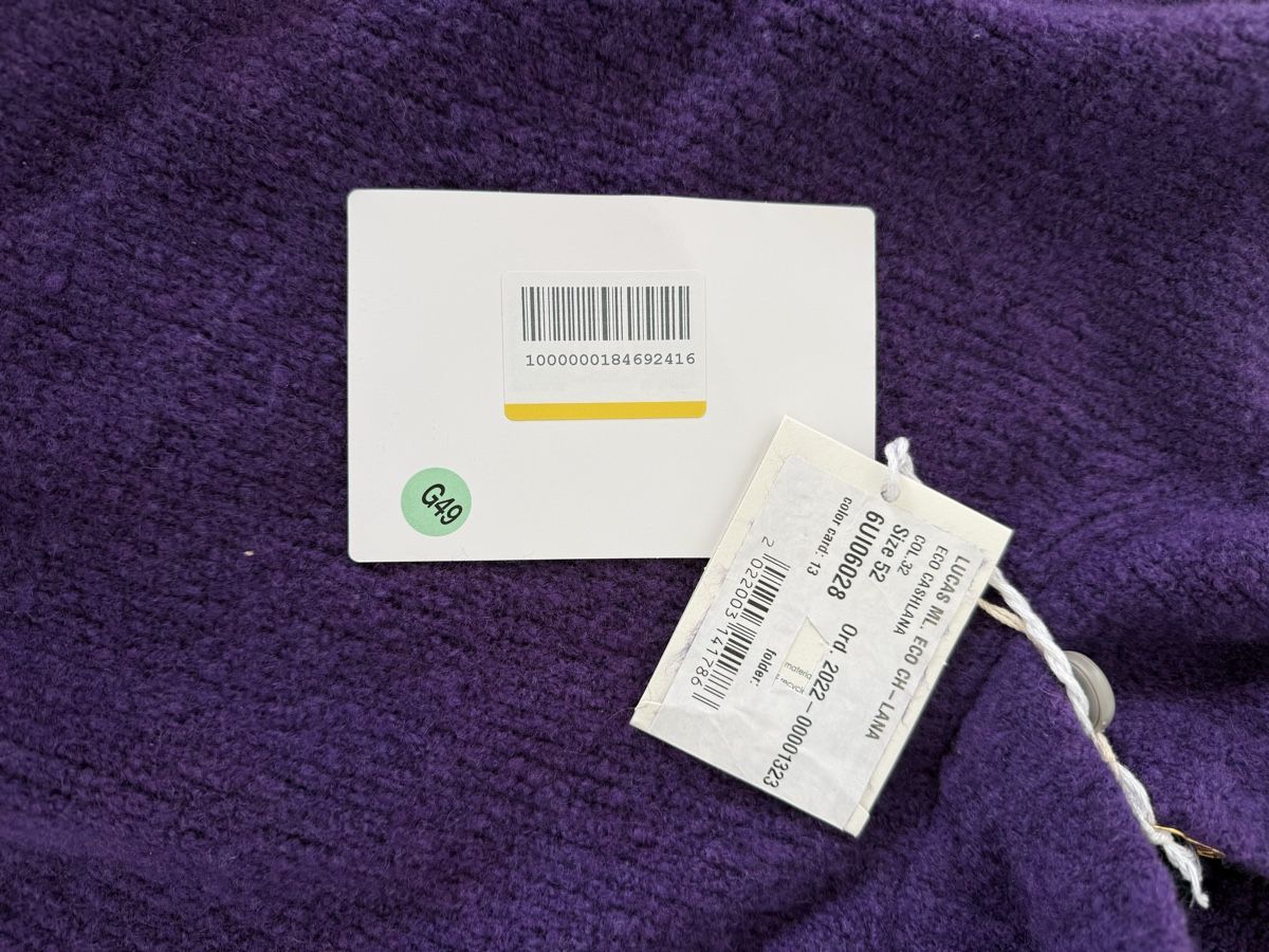 Pullover & Sweatshirts: Lila Hoodie von FEDELI – Neu und originalverpackt aus Birmensdorf ZH von nin.am 2
