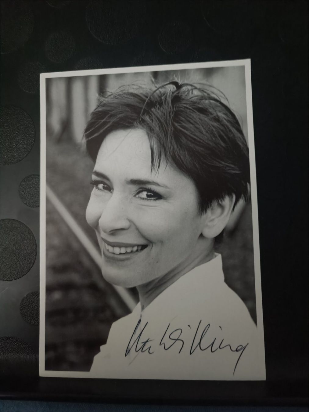 Autografi: Ute Willing - handsigniert – Usato da Menziken venduto da Artographs