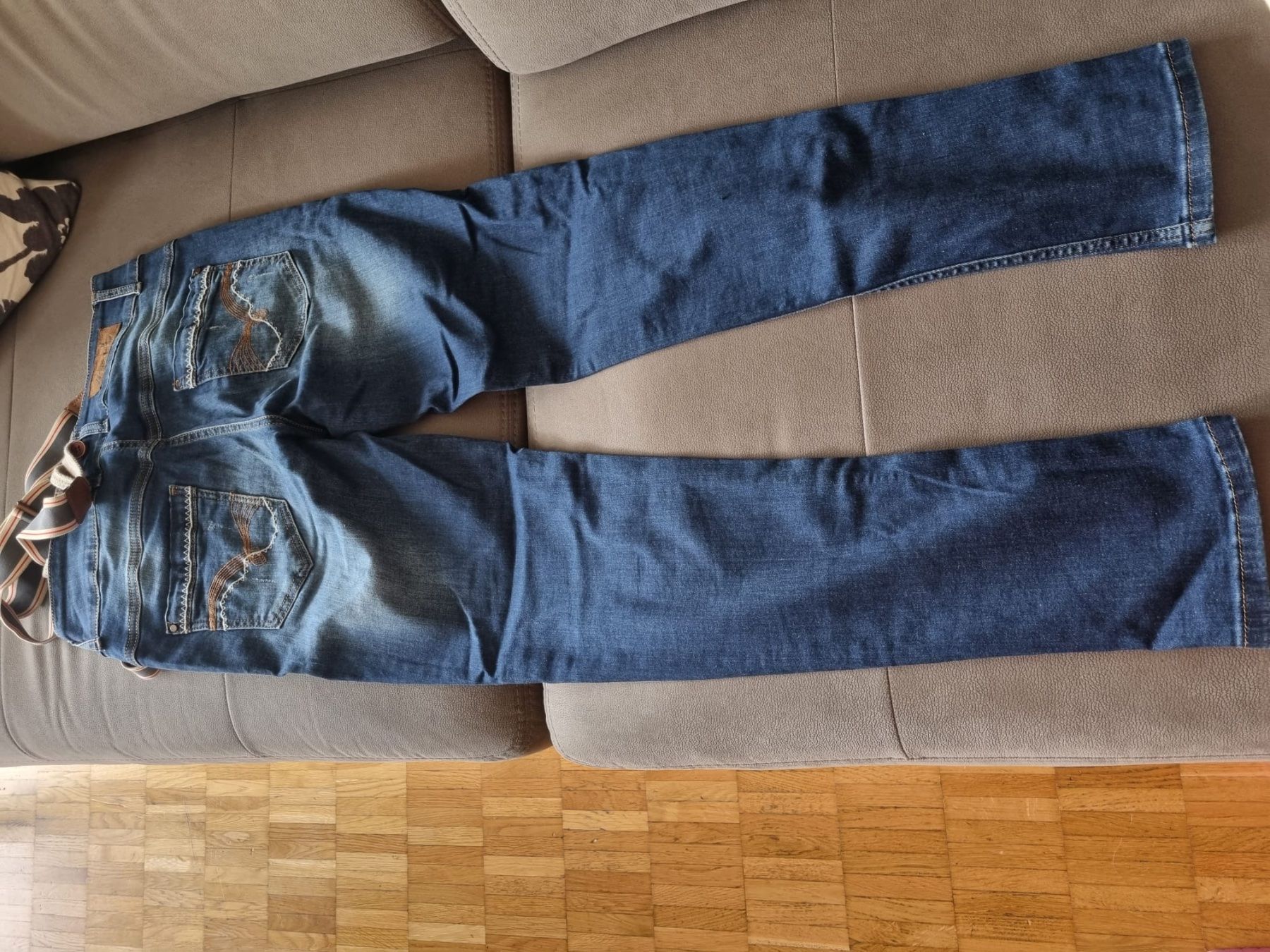 Pantaloni: Oktoberfest Hose Größe 40 – Usato da Adliswil venduto da rossoelmare 2