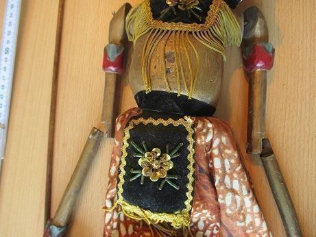Poupées: Handspielpuppe aus Thailand – D'occasion à Flims - Dorf par Stagediver 2