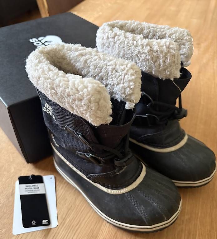 Sorel Scarpe per ragazzi: Kinder Winterschuhe Sorel Gr. 29 – Usato da Mägenwil venduto da Dabelu