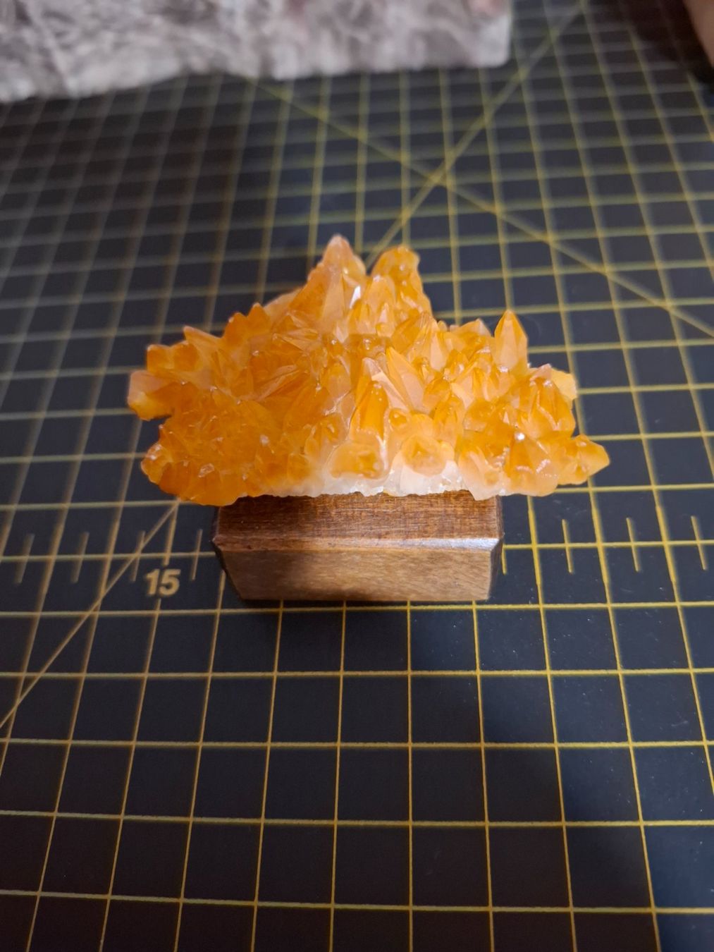 Minerali & Pietre curative: Calcit Mineral – Usato da Zwieselberg venduto da Halifaxmendusli 5