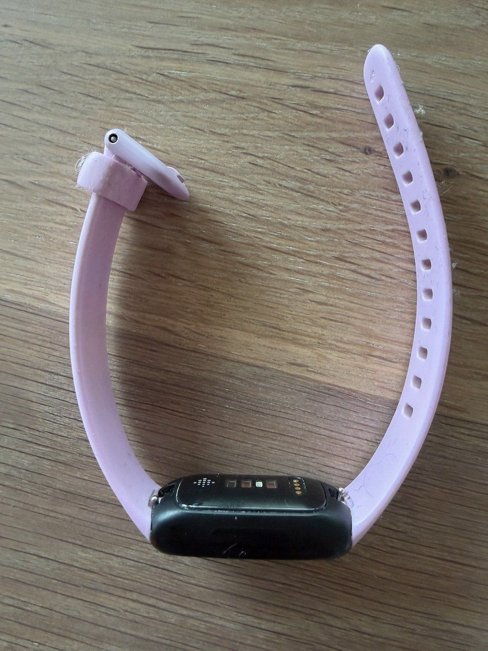 Fitbit Smartwatch: Fitbit Inspire 3 Lila – Usato da Gebenstorf venduto da doomedsardines 1
