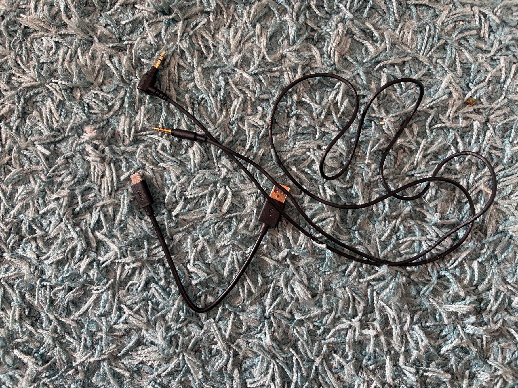 Sony Cuffie: Sony Whireless Kopfhörer – Usato da Zwillikon venduto da kol_5znn 5