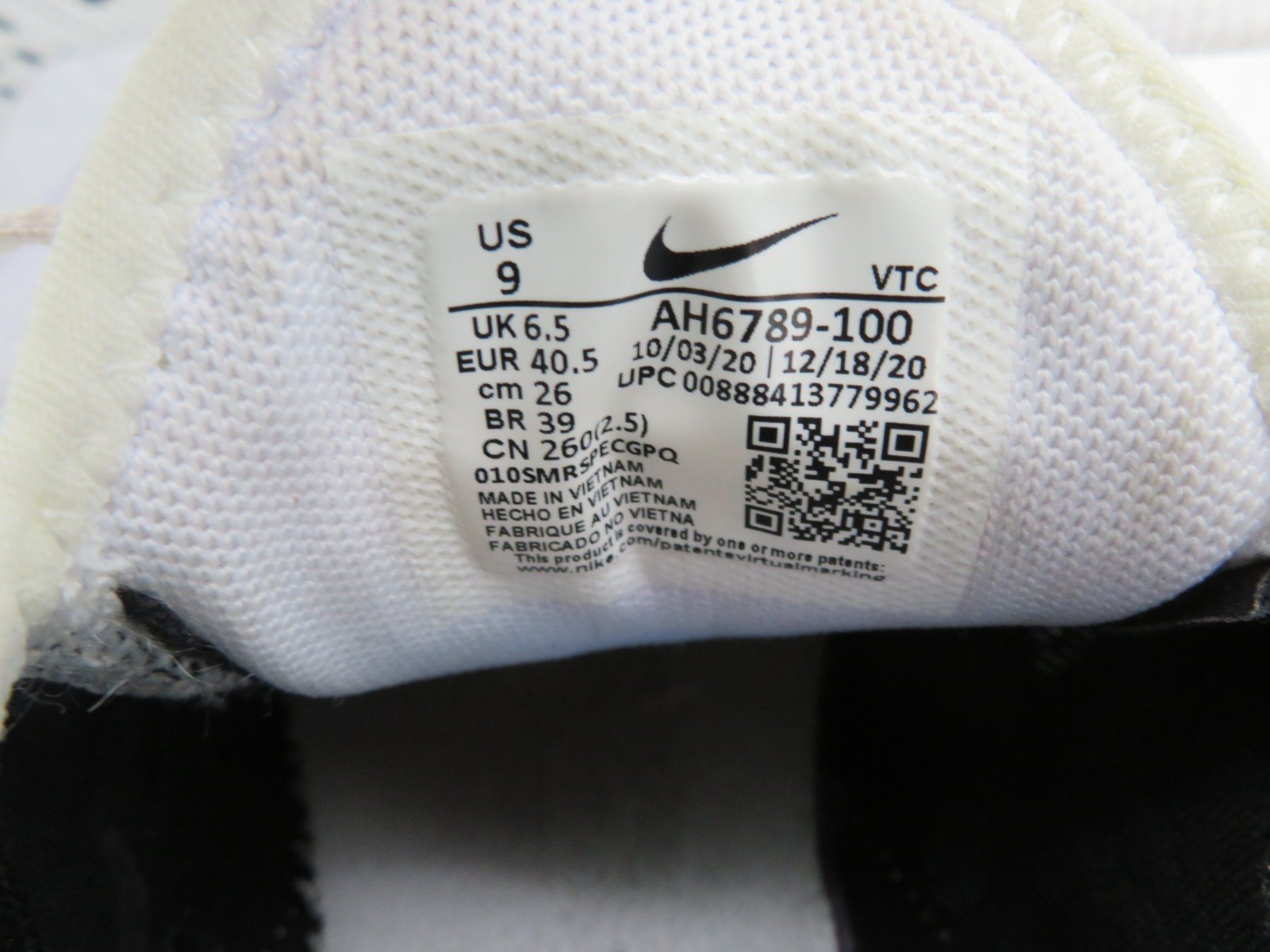 Nike Scarpe da uomo: Nike Air Max 270 Damen-Sneaker – Usato da Reinach BL venduto da WBZ-Flohmarkt 9