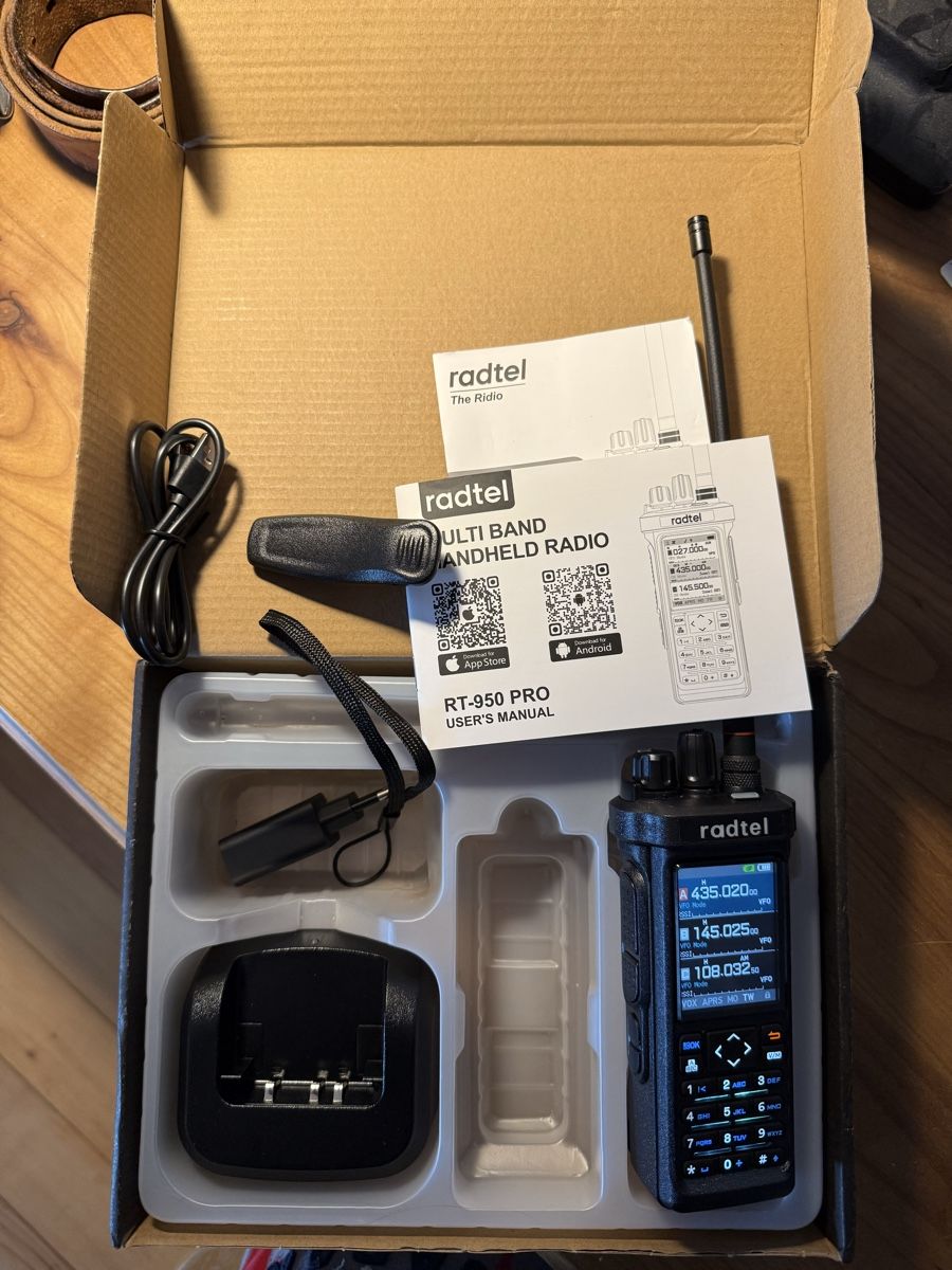 Radiocomunicazione: Funkgerät Radtel RT-950 pro – Nuovo (secondo la descrizione) da Winterthur venduto da ola777