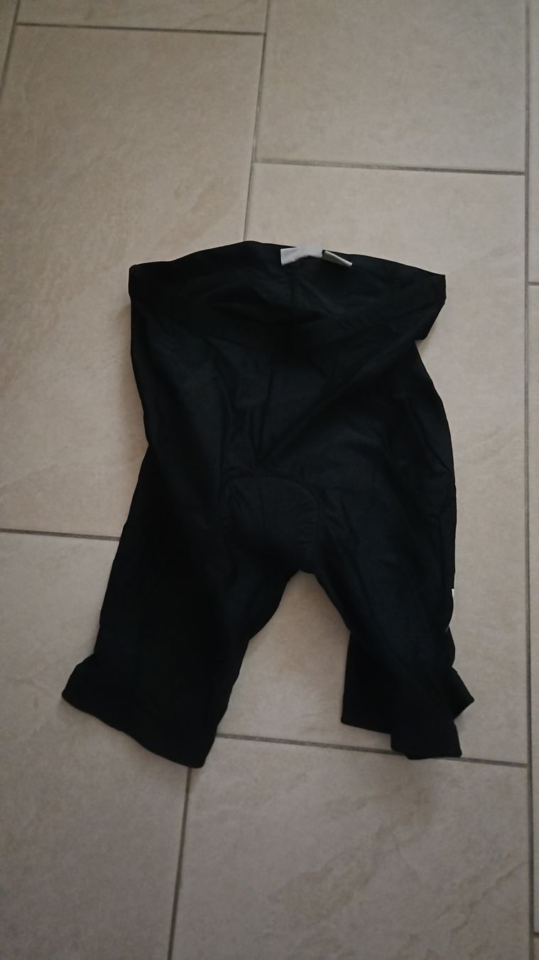 Pantalons: Veloshorts – D'occasion à Rikon im Tösstal par fragolina40