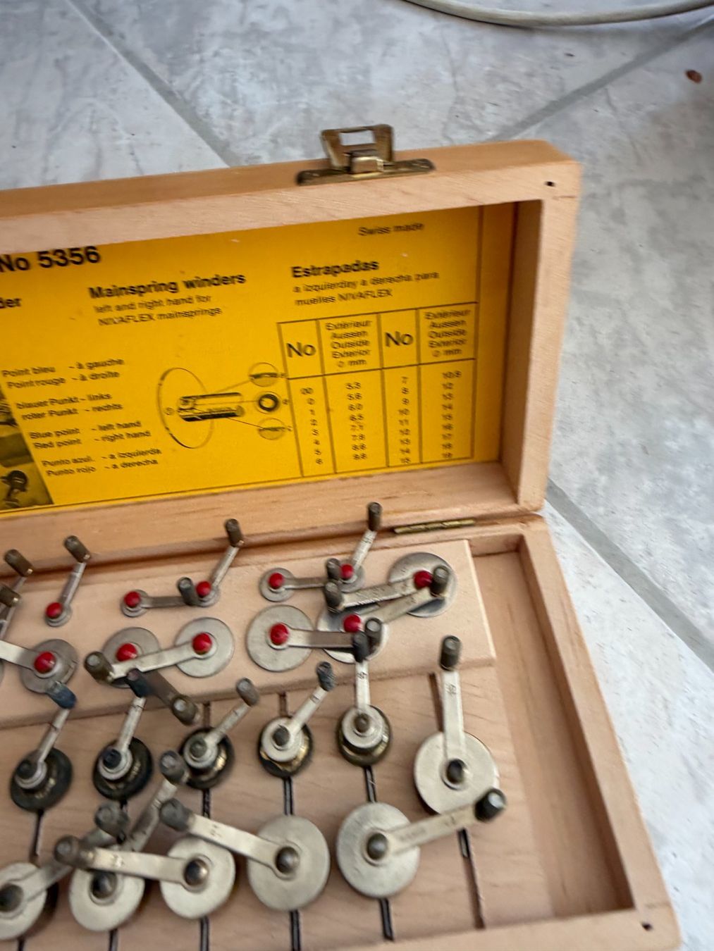 Bergeon Tous les outils: Bergeon 5356 Handfederwinder – D'occasion à Worblaufen par chronyves 3