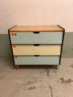 Schuhschrank aus den Fünfzigern