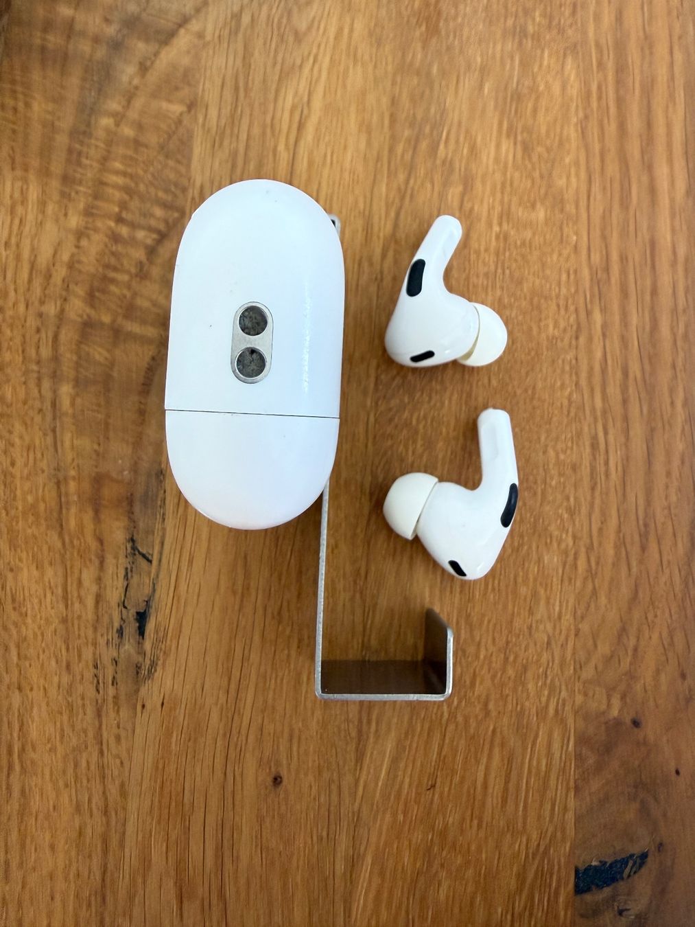 Apple Cuffie: APPLE AirPods Pro 2 (USB-C) – Usato da Lausanne venduto da Nine1982 8