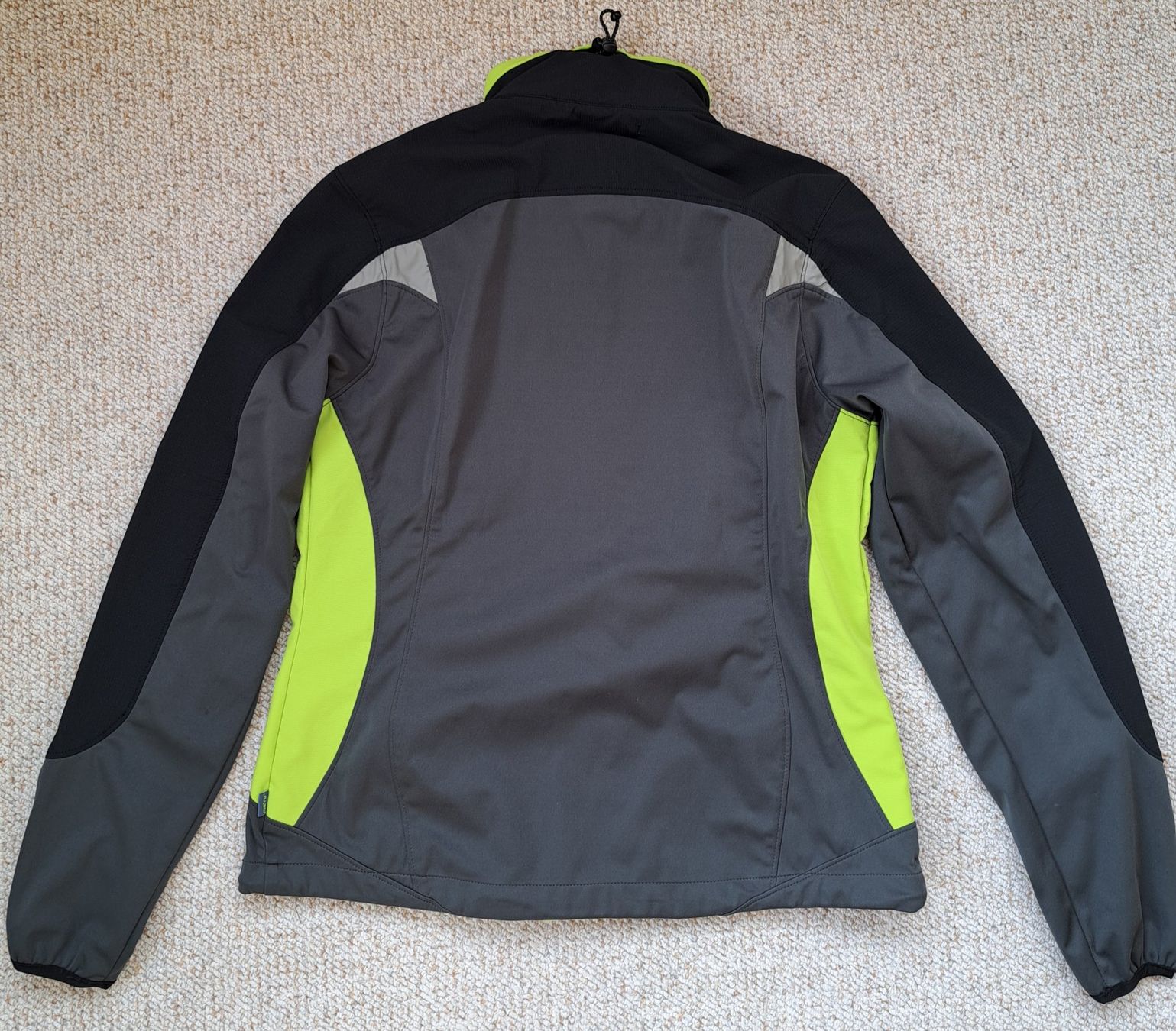 Meru Jacken: Meru Shelljacke Damen L – Gebraucht aus Meggen von Ricardokoch 1