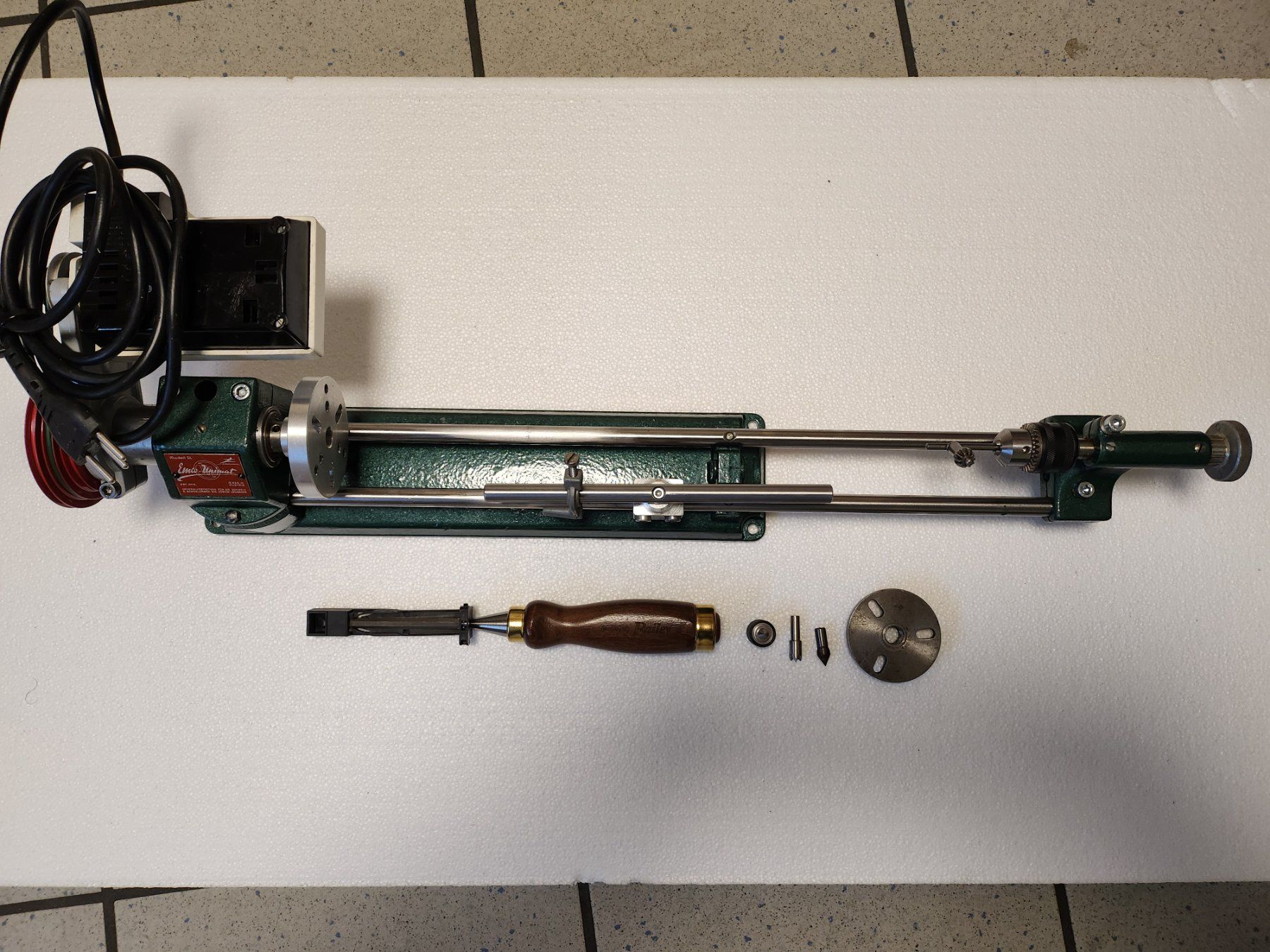 EMCO UNIMAT DRECHSELMASCHINE mit LANGEN FÜHRUNGEN (Gebraucht) in ...