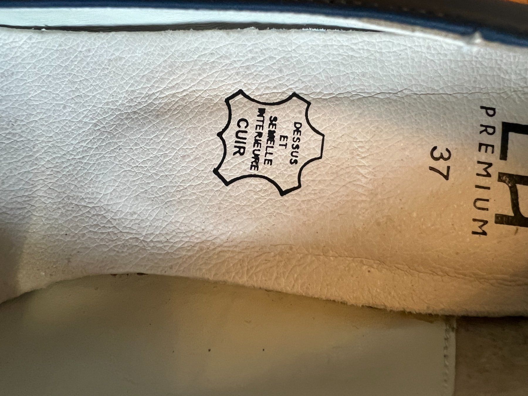 Chaussures femmes: PUMPS GR. 37 BLAU – Neuf (Voir description) à Schaffhausen par susiquatro01 4