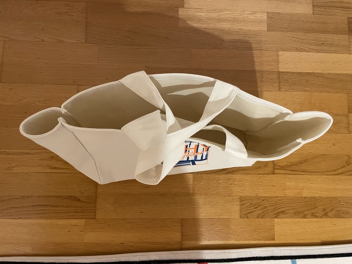 Taschen: Tragtasche – Gebraucht aus Wichtrach von F.buerki 1