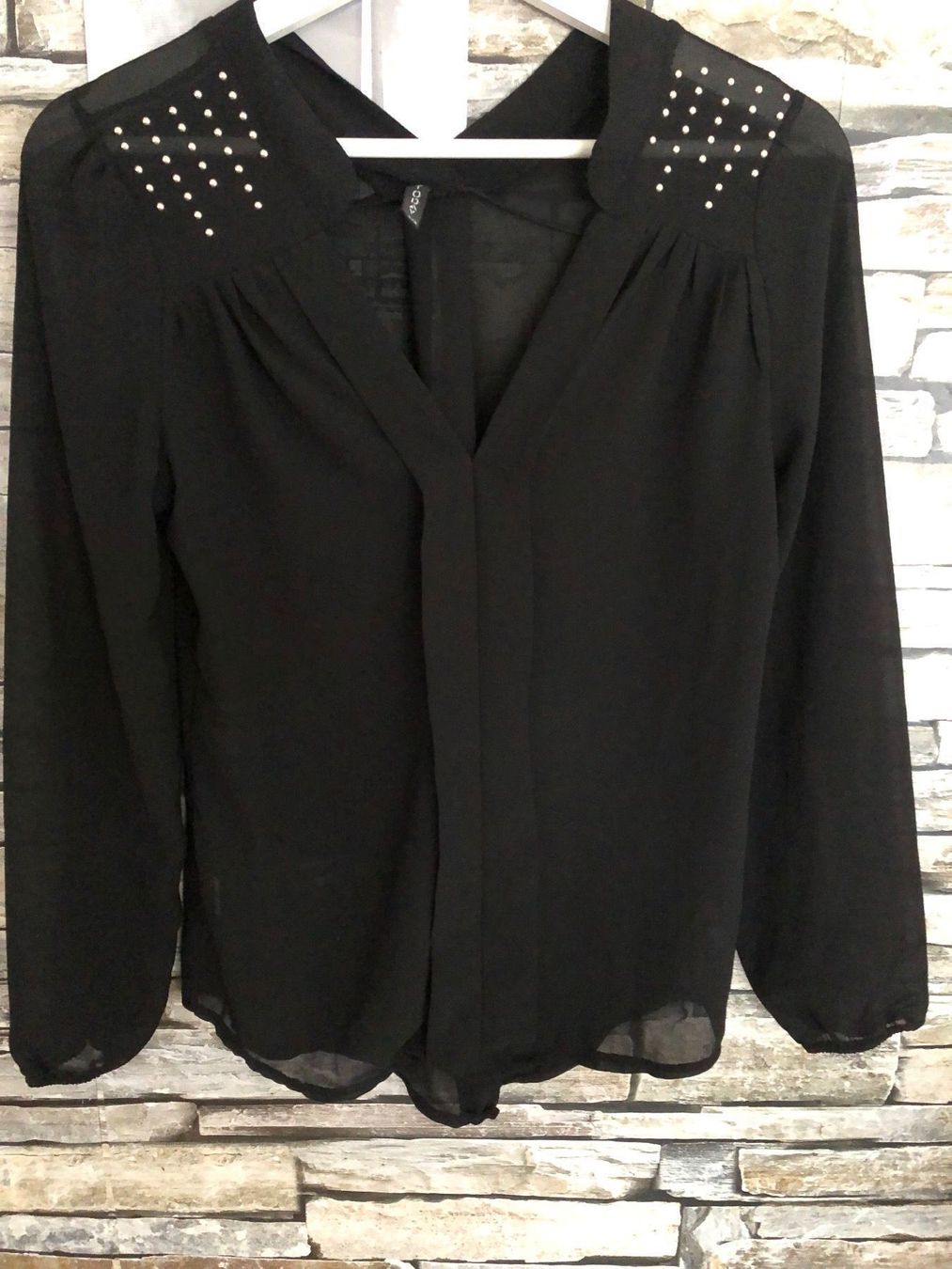 Top: Top schwarz  Gr. XS / S – Usato da Wettingen venduto da Hasta80