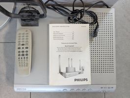 DVD Home Theater System Philips HTS5510S gebraucht