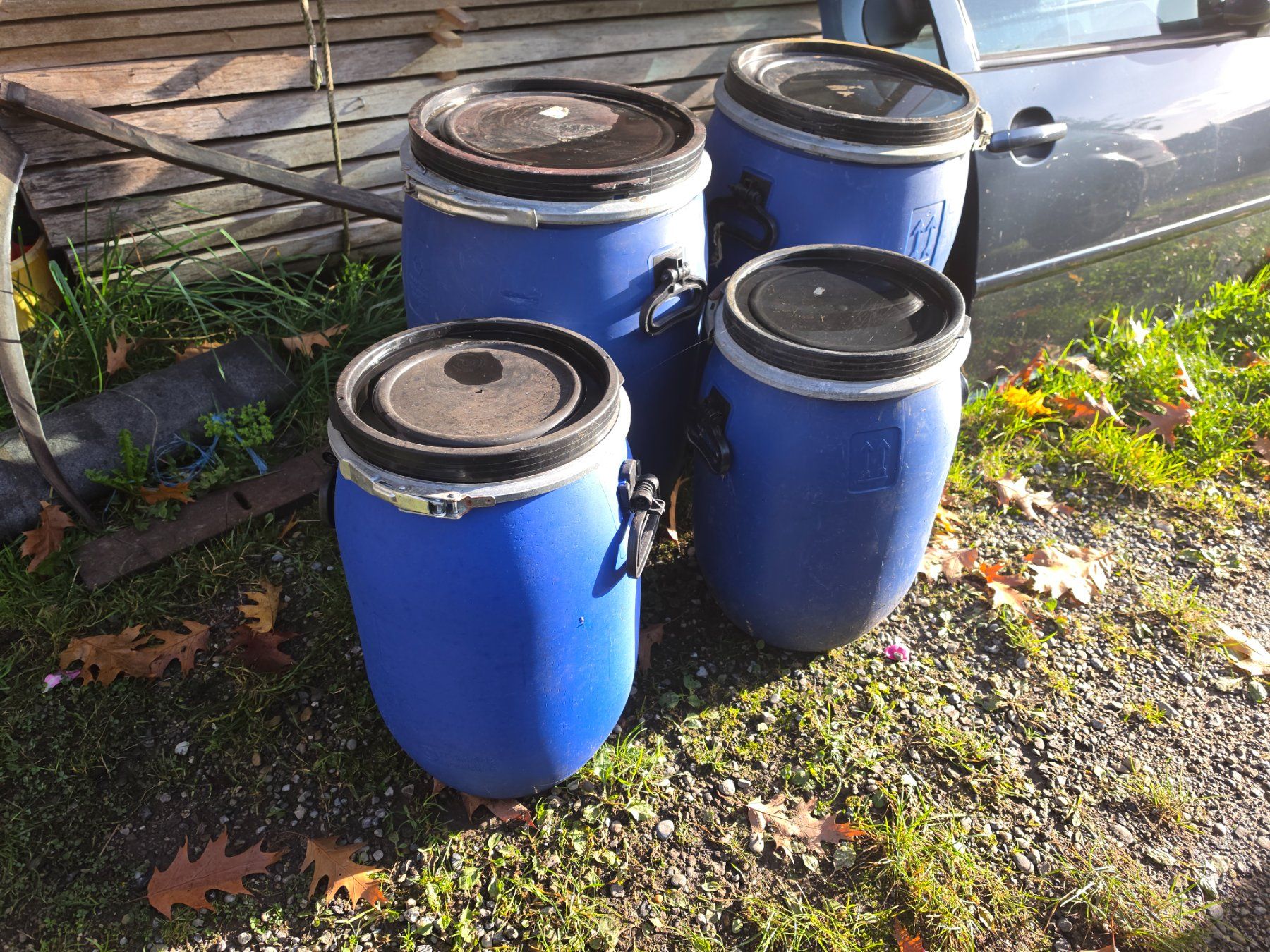 Accessori: 4 gut erhaltene fässer – Usato da Wald ZH venduto da aob_7k8r 1
