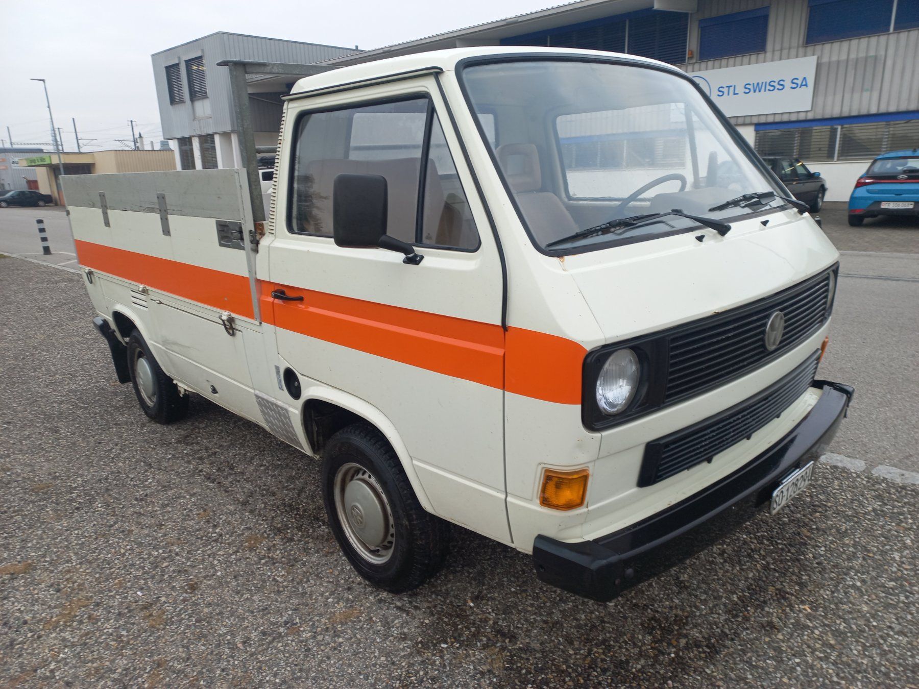 VW Nutzfahrzeuge: Oldtimer VW T3 Typ2 ,  Pickup , Aluseitenläden , Jg 1994 , – Gebraucht aus DULLIKEN von Lerchclassicdulliken 3