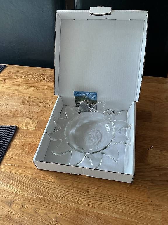 Ciotole: Hergiswiler Glasschale – Nuovo e nell'imballaggio originale da Rorschacherberg venduto da Rose144 1