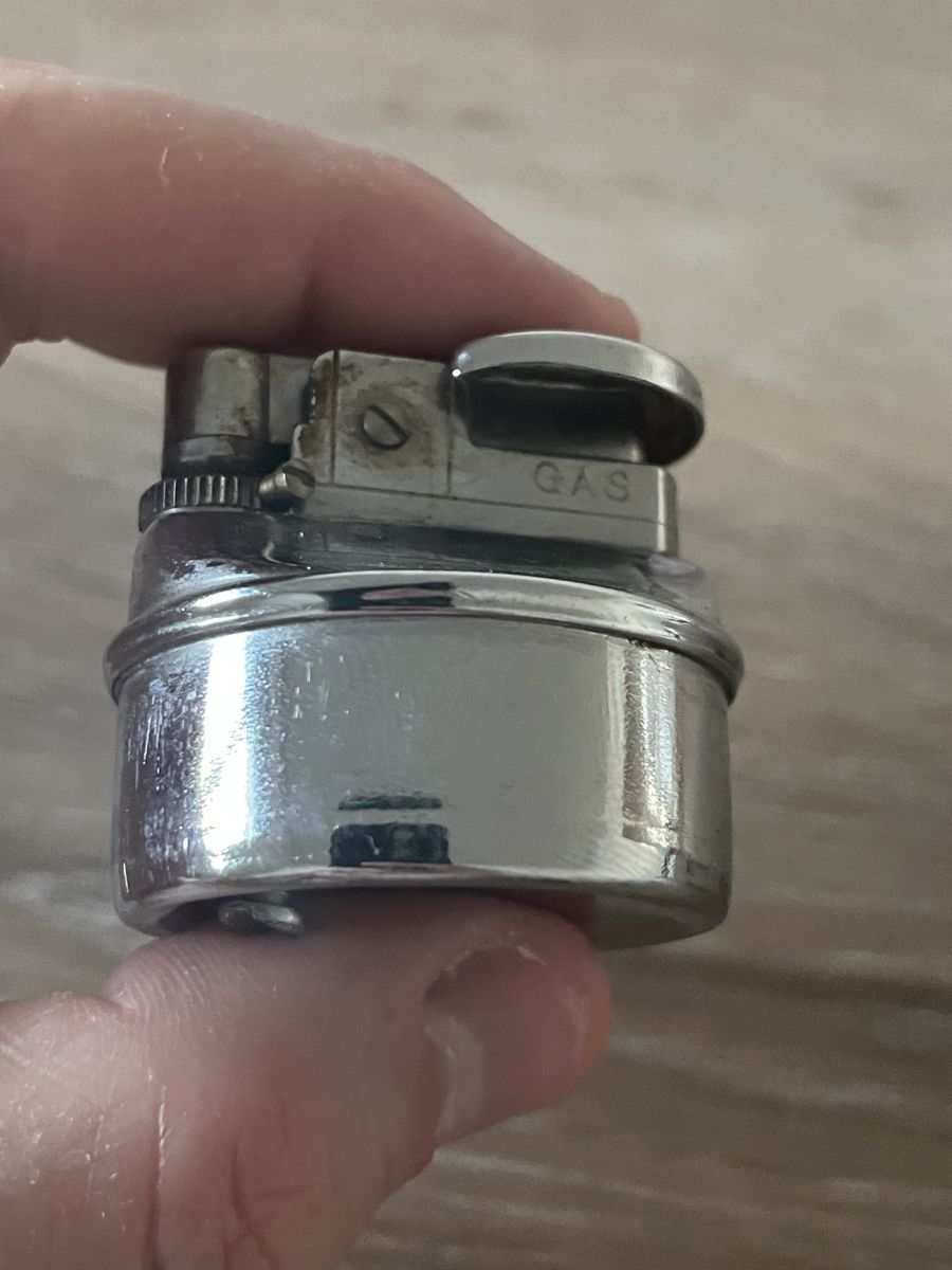 Feuerzeuge: Briquet de collection vintage à gaz – Gebraucht aus Binningen von Cchatz 1