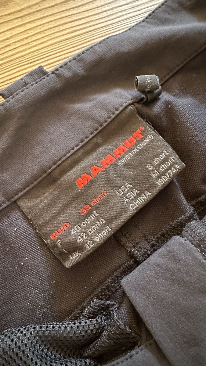 Mammut Pantaloni: Mammut Hosen Softtech Grösse 38 short  – Usato da Wolfhalden venduto da Bambam74 2