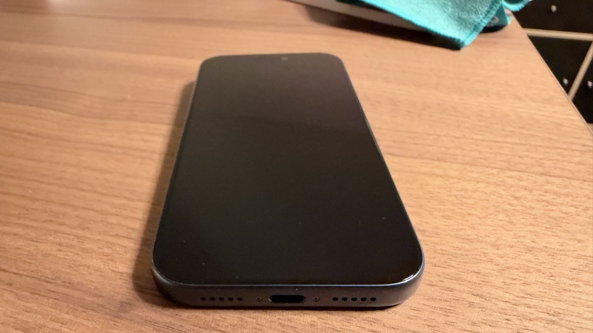 Apple Telefoni cellulari / Smartphones: iPhone 17 Pro 256GB Deep Blue – Usato da Andelfingen venduto da yan_sqy8 3