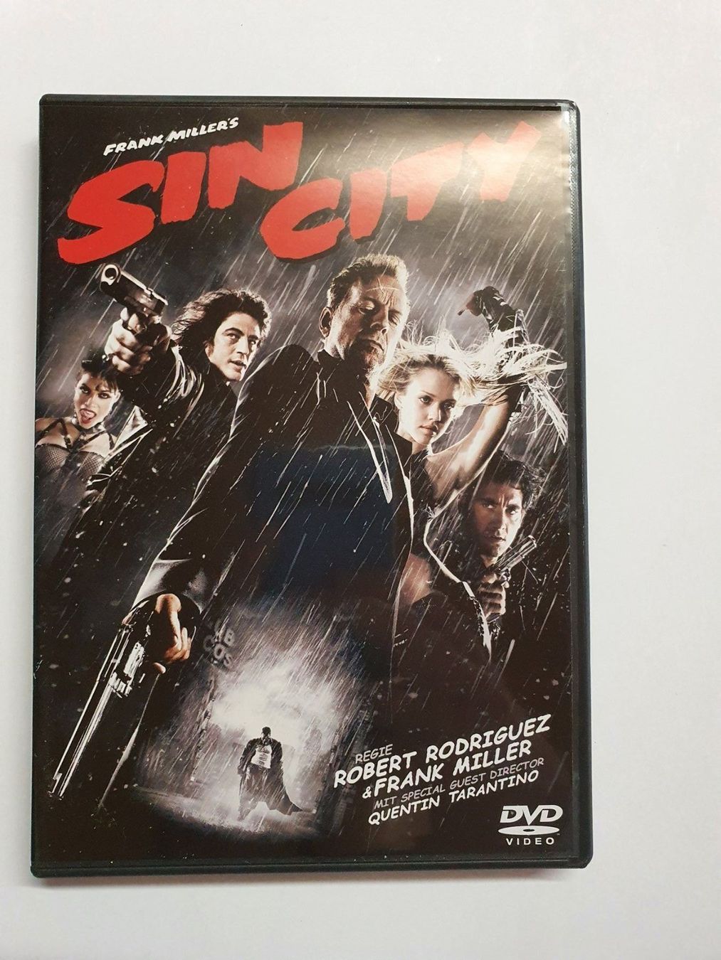Alle DVDs: SIN CITY DVD – Gebraucht aus Oberdorf BL von BaldenEagle